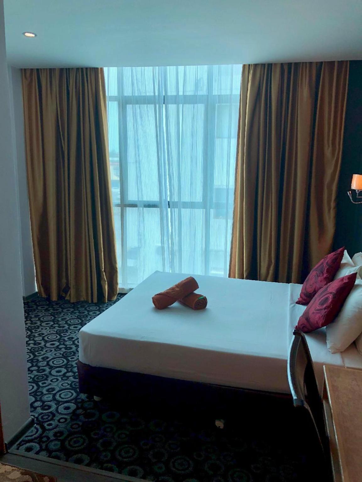 The Room Hotel Miri Pokoj fotografie